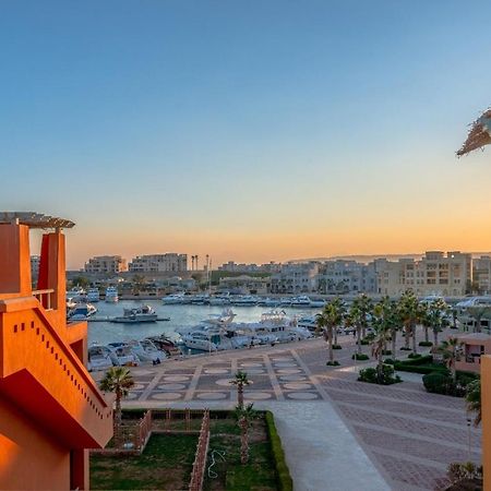 Heated Jacuzzi 2Br Apartment On Yacht View 洪加達 外观 照片