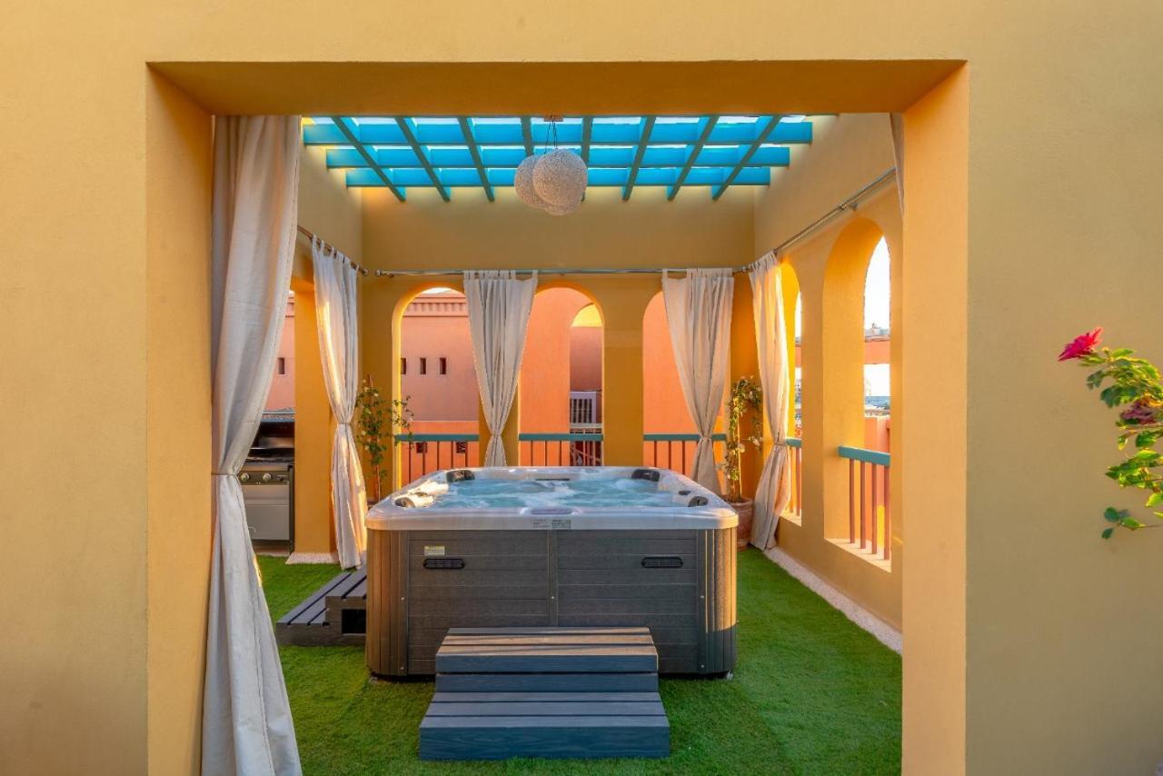 Heated Jacuzzi 2Br Apartment On Yacht View 洪加達 外观 照片